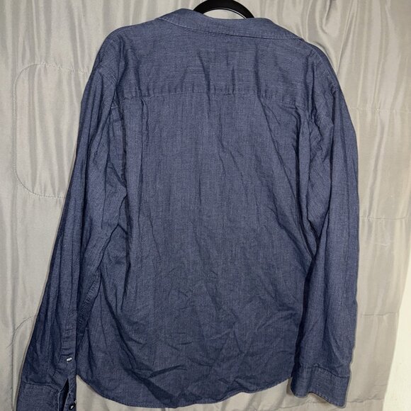 Van Heusen Never Tuck Classic Fit Button Down XLT 17-17.5 Blue Long Sleeve - Picture 6 of 16